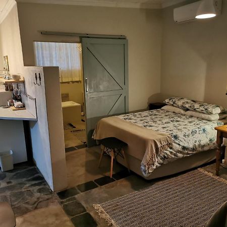 Macnut Bed And Breakfast Mbombela Екстер'єр фото