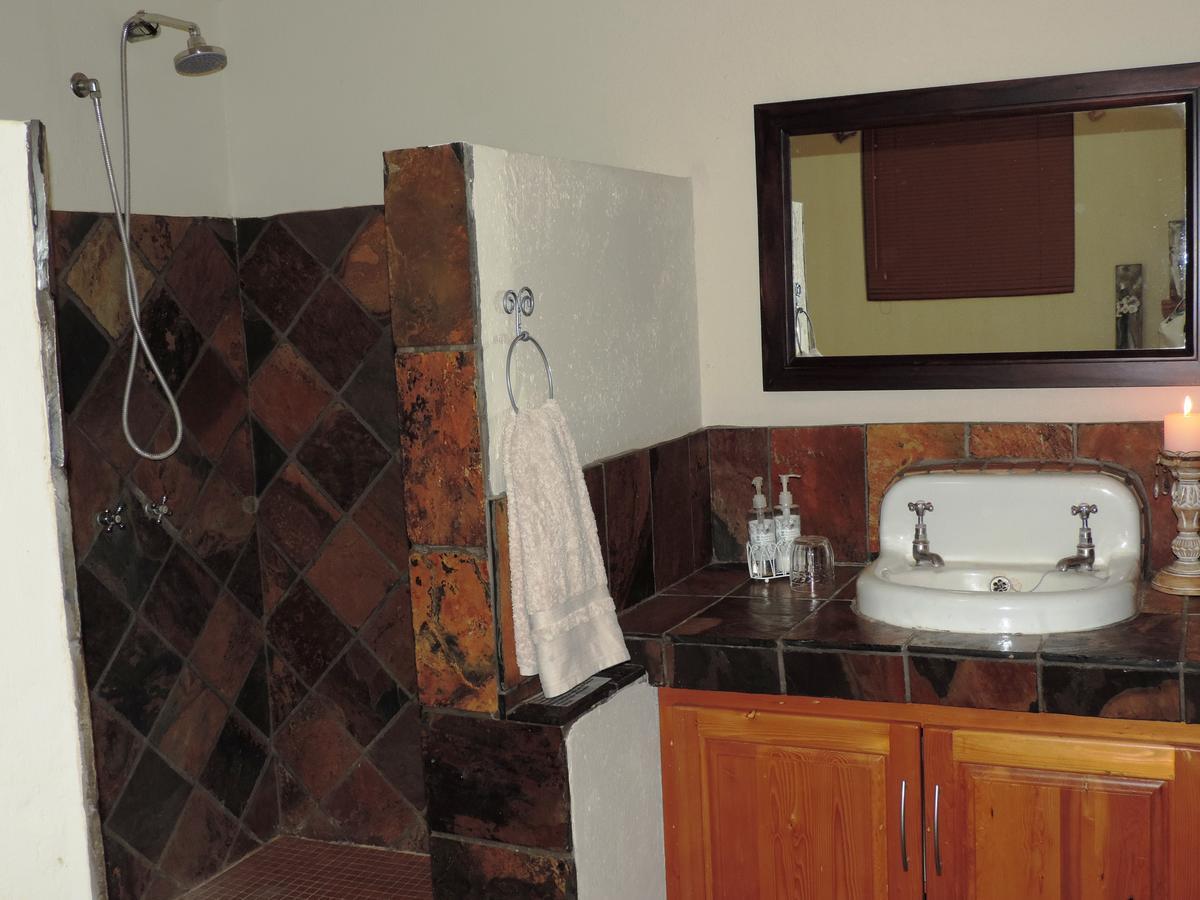 Macnut Bed And Breakfast Mbombela Екстер'єр фото